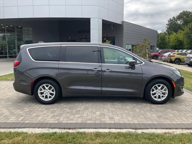 2020 Chrysler Pacifica Touring