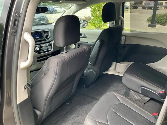 2020 Chrysler Pacifica Touring