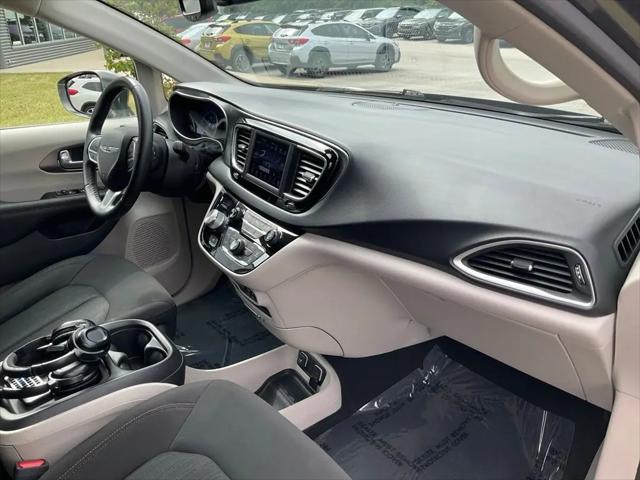 2020 Chrysler Pacifica Touring