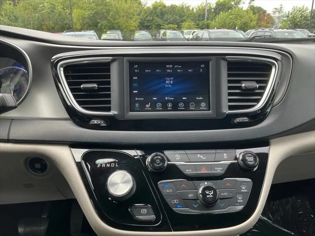 2020 Chrysler Pacifica Touring