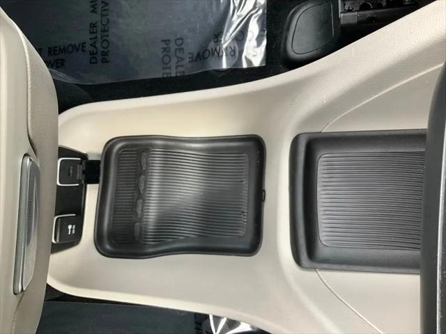 2020 Chrysler Pacifica Touring