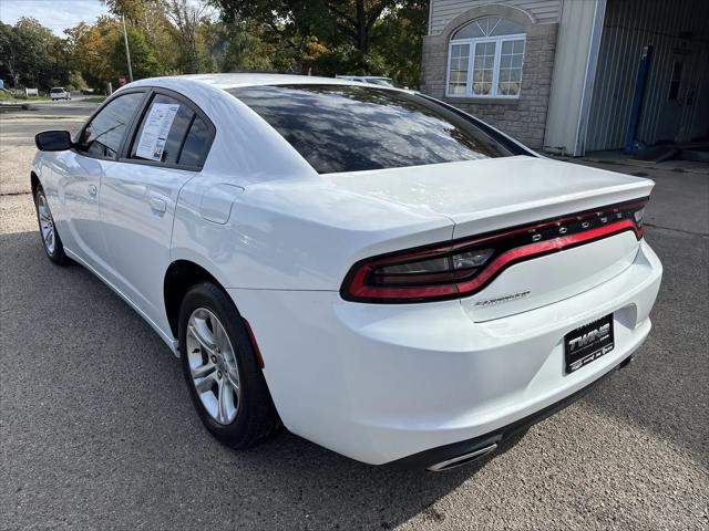 2016 Dodge Charger SE
