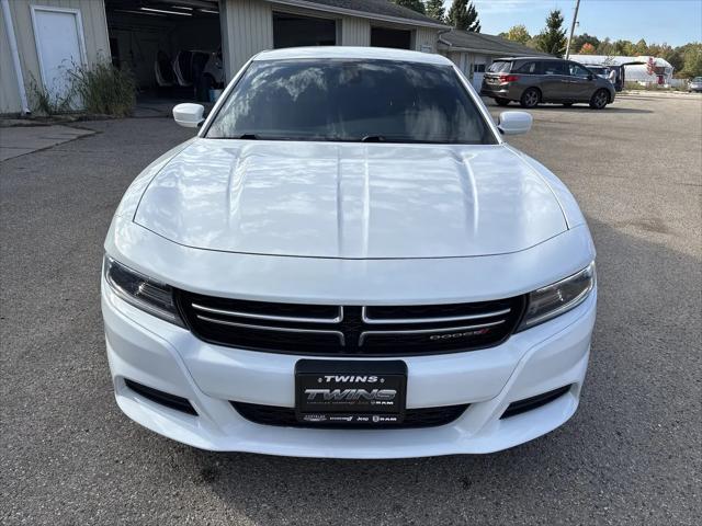 2016 Dodge Charger SE