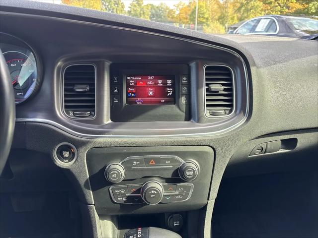 2016 Dodge Charger SE