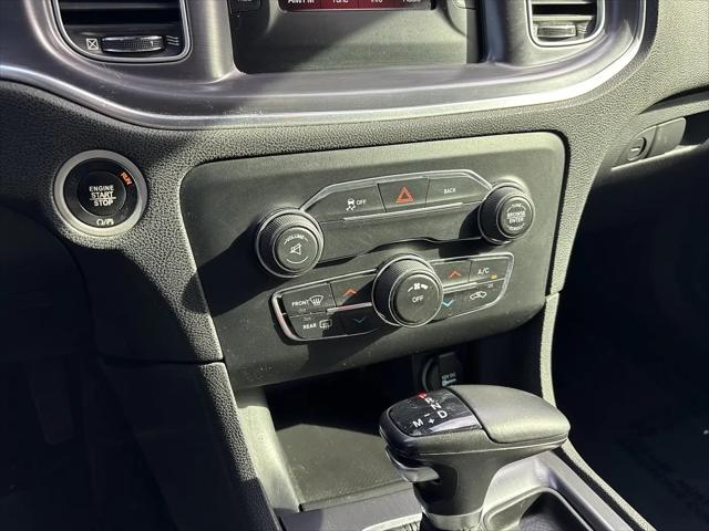 2016 Dodge Charger SE