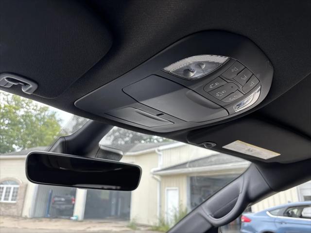 2027 Chrysler Pacifica LX