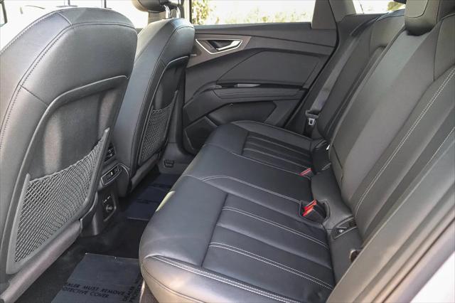 2023 Audi e-tron Premium Plus 40 RWD