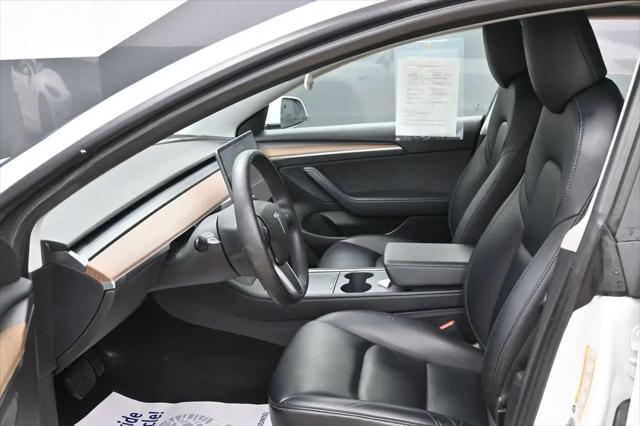 2021 Tesla Model 3 Standard Range Plus Rear-Wheel Drive