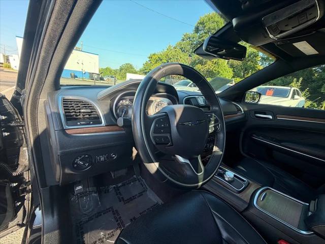 2016 Chrysler 300 Platinum