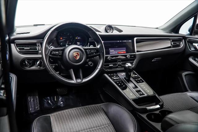 2023 Porsche Macan T