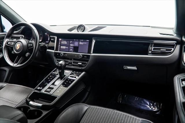 2023 Porsche Macan T