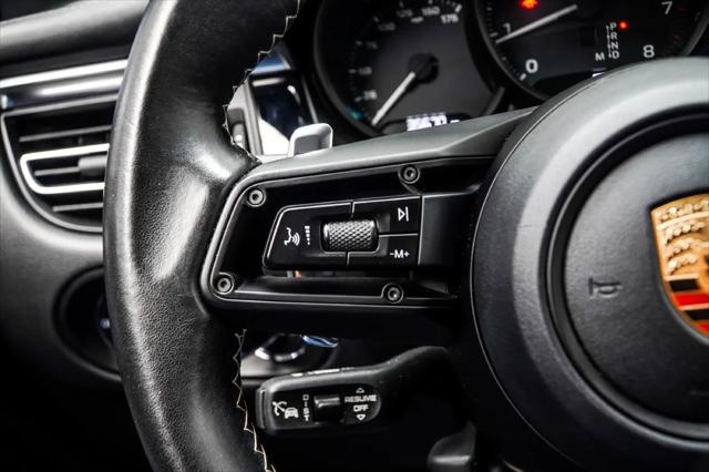 2023 Porsche Macan T