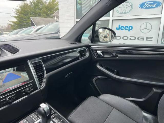 2015 Porsche Macan S