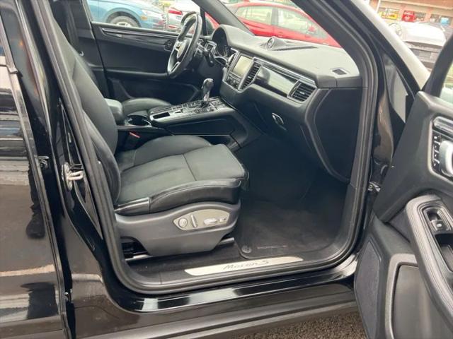 2015 Porsche Macan S