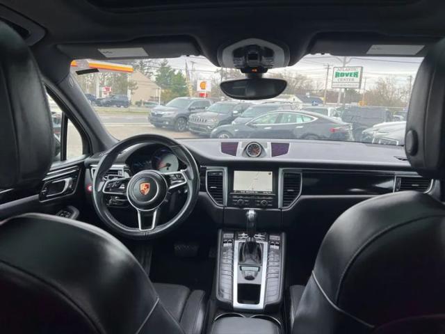 2015 Porsche Macan S