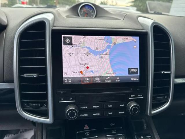 2017 Porsche Cayenne Platinum Edition