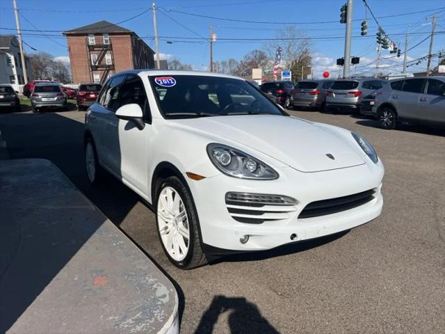 2012 Porsche Cayenne Base