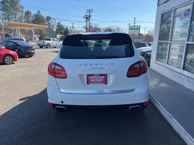2012 Porsche Cayenne Base