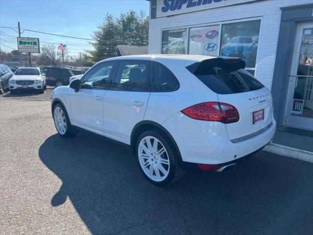 2012 Porsche Cayenne Base