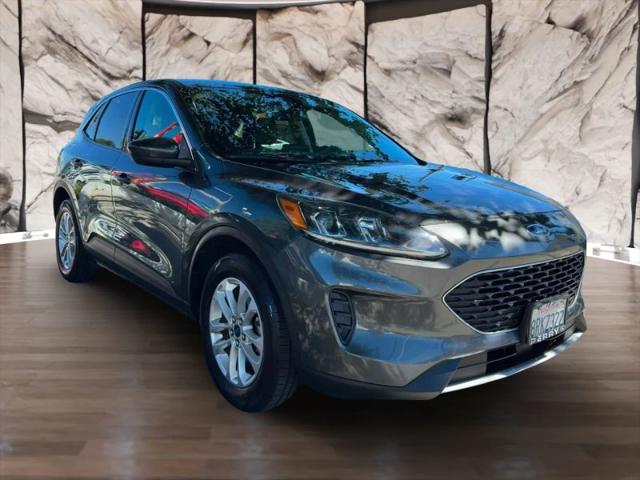 2020 Ford Escape SE for sale in Lynwood, CA