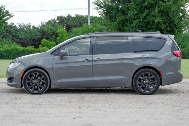 2020 Chrysler Pacifica 35th Anniversary Touring L Plus