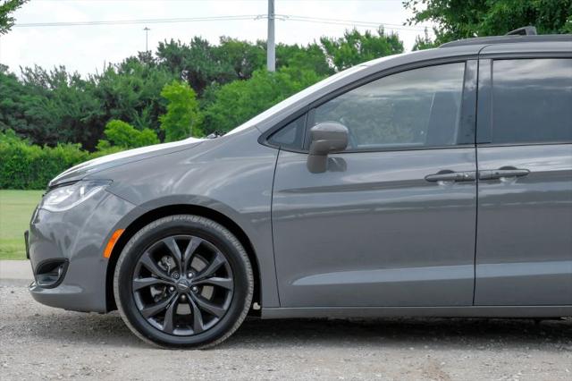 2020 Chrysler Pacifica 35th Anniversary Touring L Plus
