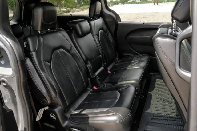 2020 Chrysler Pacifica 35th Anniversary Touring L Plus