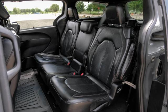 2020 Chrysler Pacifica 35th Anniversary Touring L Plus