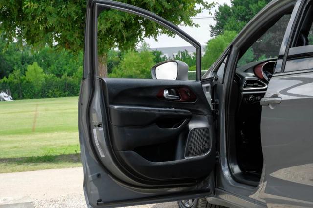 2020 Chrysler Pacifica 35th Anniversary Touring L Plus