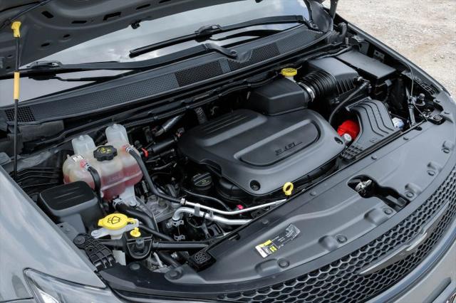 2020 Chrysler Pacifica 35th Anniversary Touring L Plus