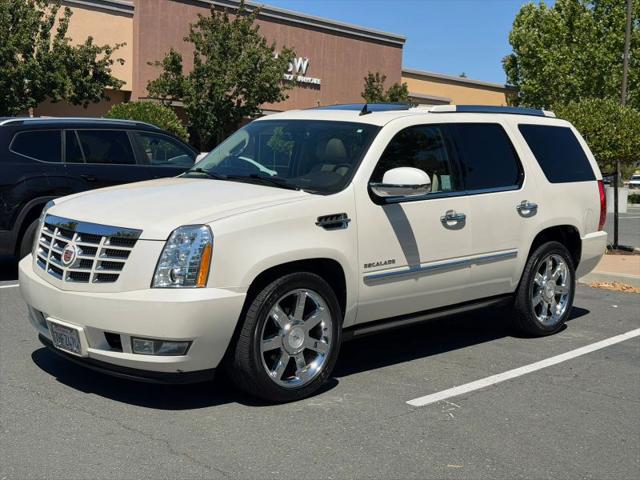 2011 Cadillac Escalade Premium
