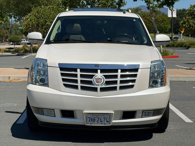 2011 Cadillac Escalade Premium