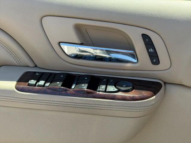 2011 Cadillac Escalade Premium