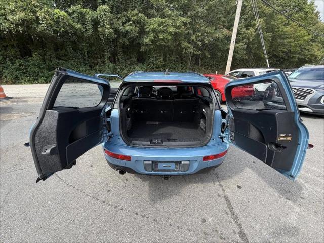 2016 MINI Cooper Clubman Cooper