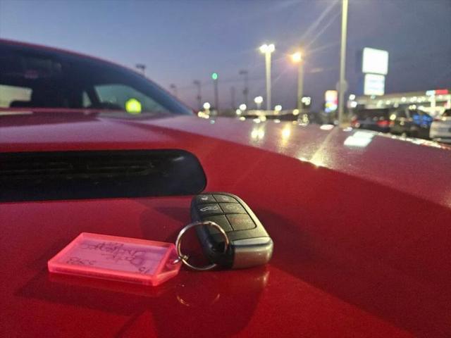 2015 Dodge Challenger SXT