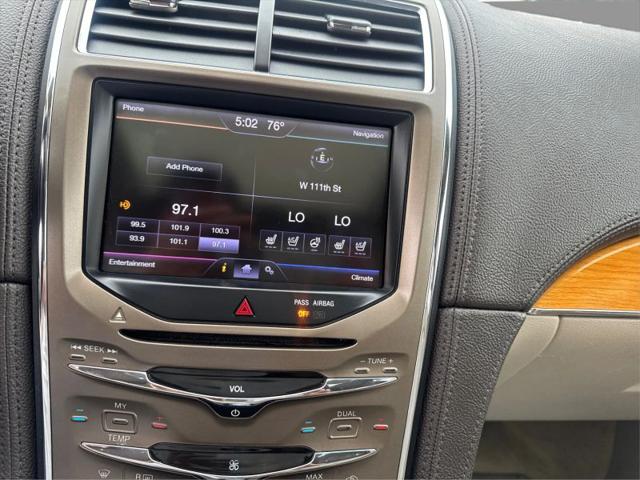 2013 Lincoln MKX Base