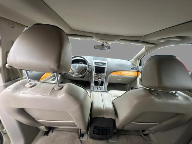 2013 Lincoln MKX Base