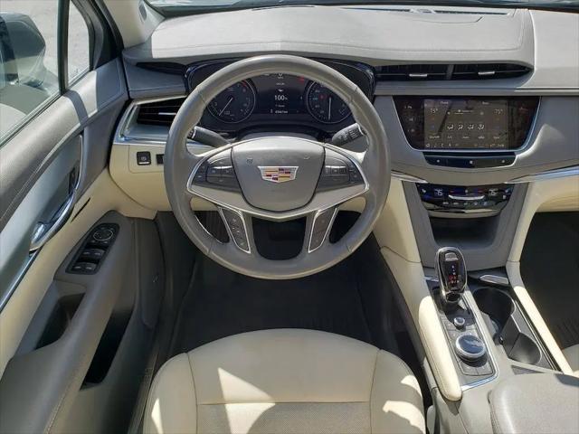 2021 Cadillac XT5 AWD Premium Luxury