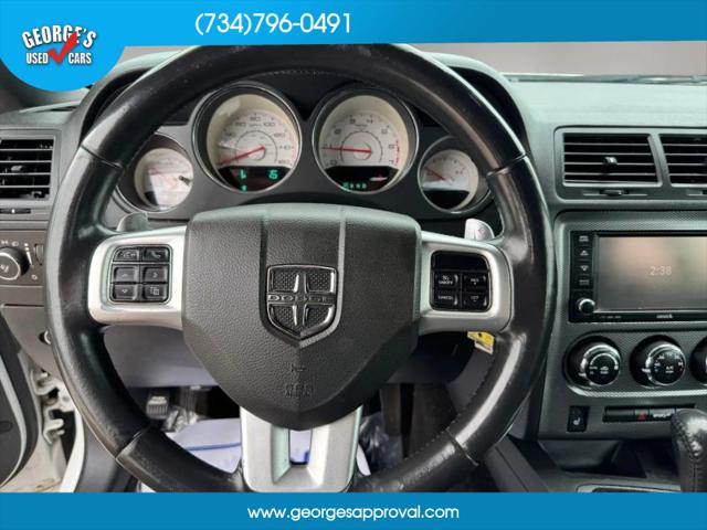 2014 Dodge Challenger R/T Plus