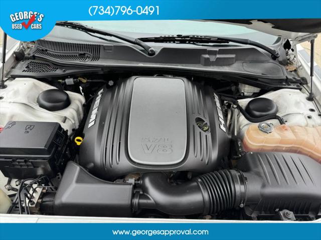 2014 Dodge Challenger R/T Plus