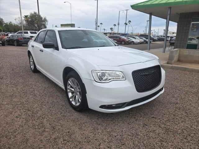2017 Chrysler 300 300C