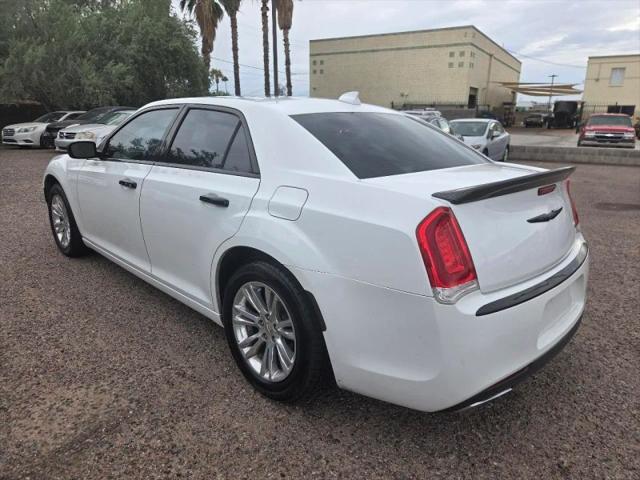 2017 Chrysler 300 300C