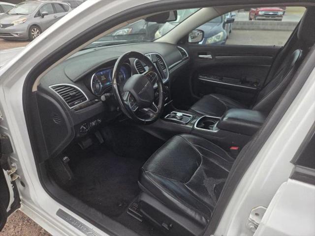2017 Chrysler 300 300C