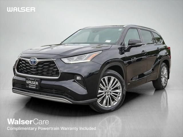 2023 Toyota Highlander Hybrid Platinum for sale in Coon Rapids, MN