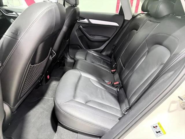 2017 Audi Q3 2.0T Premium