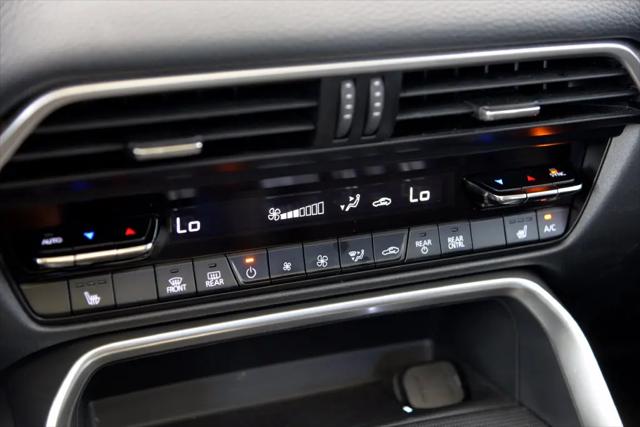 2024 Mazda X-90 Premium