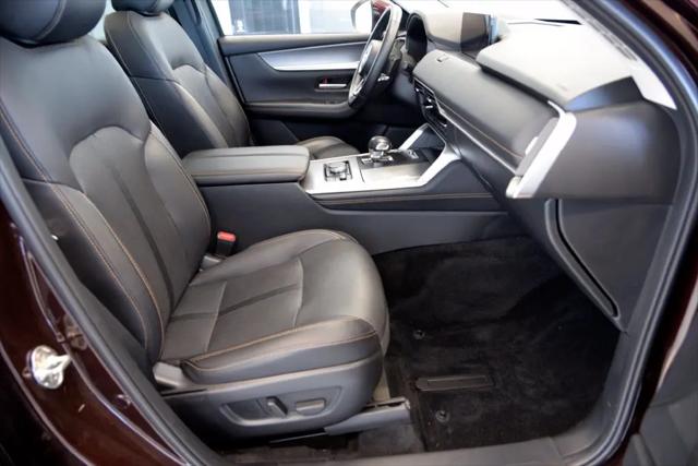 2024 Mazda X-90 Premium