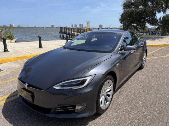 2017 Tesla Model S 75D