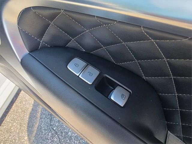 2019 Genesis G70 3.3T Advanced