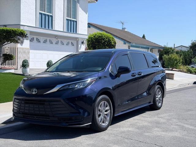 2023 Toyota Sienna LE for sale in Midway City, CA